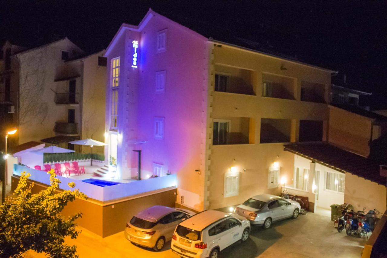 Villa Midea Supetar Exteriör bild